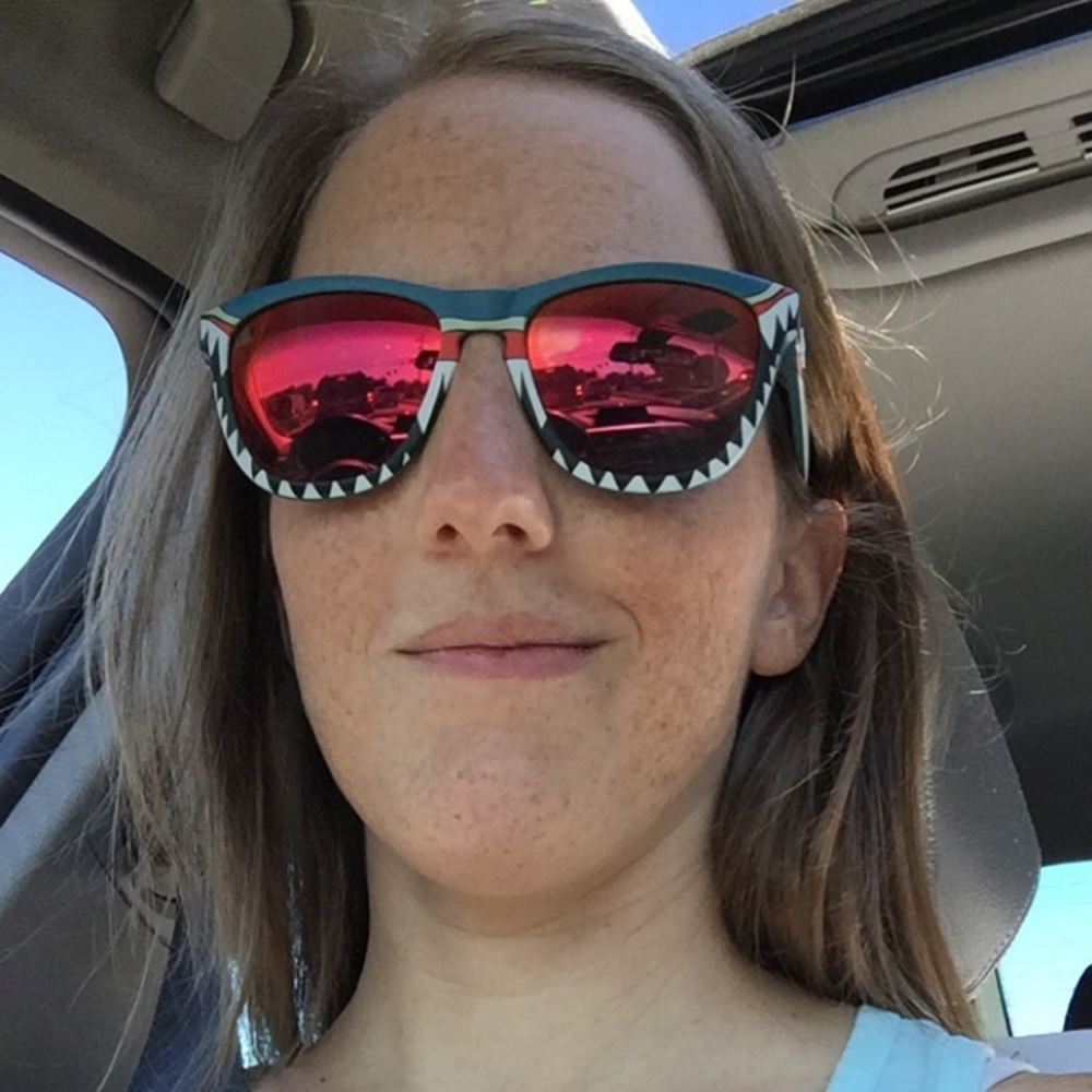 Meet your Posher, Cassie